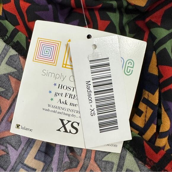 LuLaRoe Madison Black Multicolor Geometric Print Pleated A-Line Mini Skirt Sz XS - Picture 7 of 7